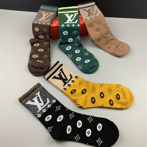 louis vuitton nike socks